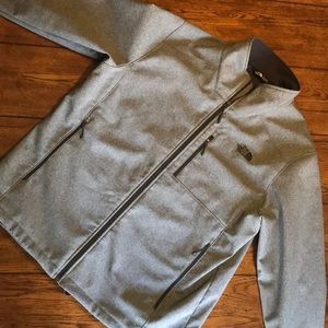 Men’s Northface Canyonwall Jacket Size XL